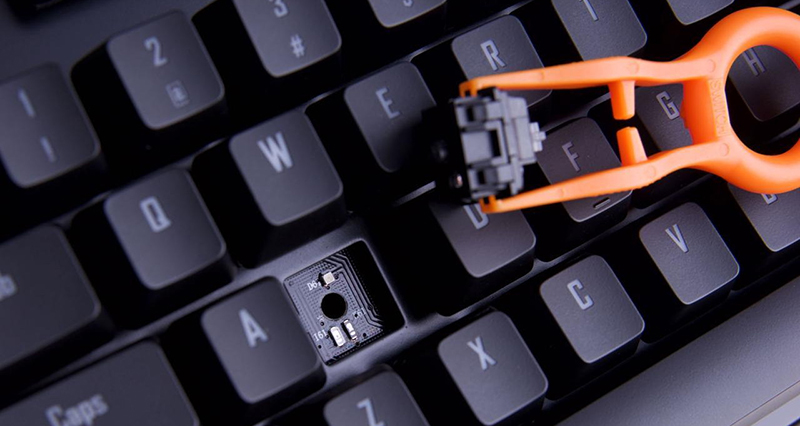 Thông thường switch quang sẽ có tuổi thọ là 100 triệu lần nhấn và switch cơ là 50 lần nhấn